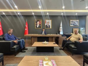 Kırıkhan Ticaret ve Sanayiciler Odası Başkanı Numan Bölükbaş’tan Kırıkhan Kaymakamı Yusuf Cankatar’a Ziyaret
