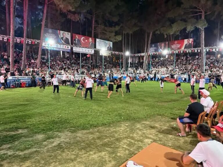 Yayladağı’nda Aba Güreşi Heyecanı: 24. Geleneksel Uluslararası Şampiyona Coşkuyla Tamamlandı